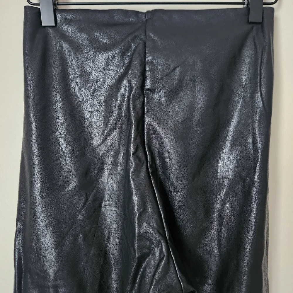 NWT Commando | Perfect Control Faux Leather Legging in Black - Size L